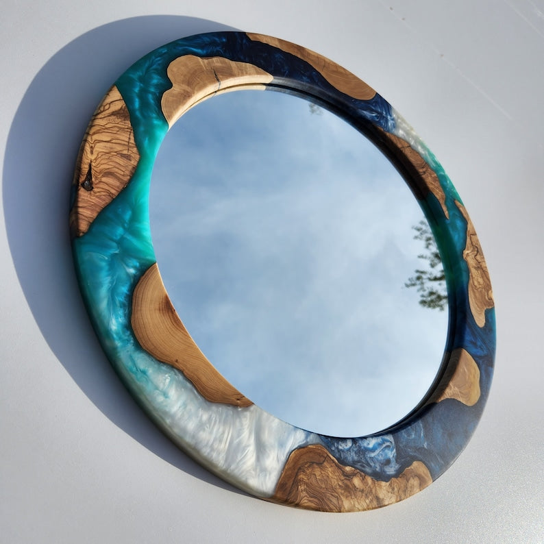 Resin and Olive Wood Round Mirror, Custom Resin And Wooden Mirror. Wooden Mirror, Rustic Mirror, made to Order mirror Round Mirror