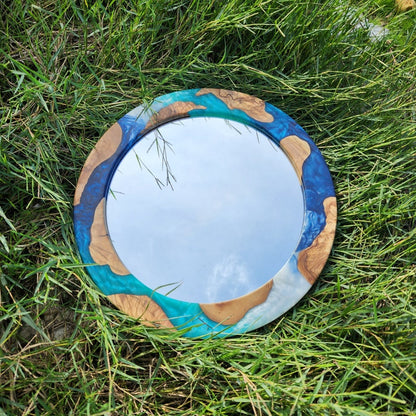 Resin and Olive Wood Round Mirror, Custom Resin And Wooden Mirror. Wooden Mirror, Rustic Mirror, made to Order mirror Round Mirror