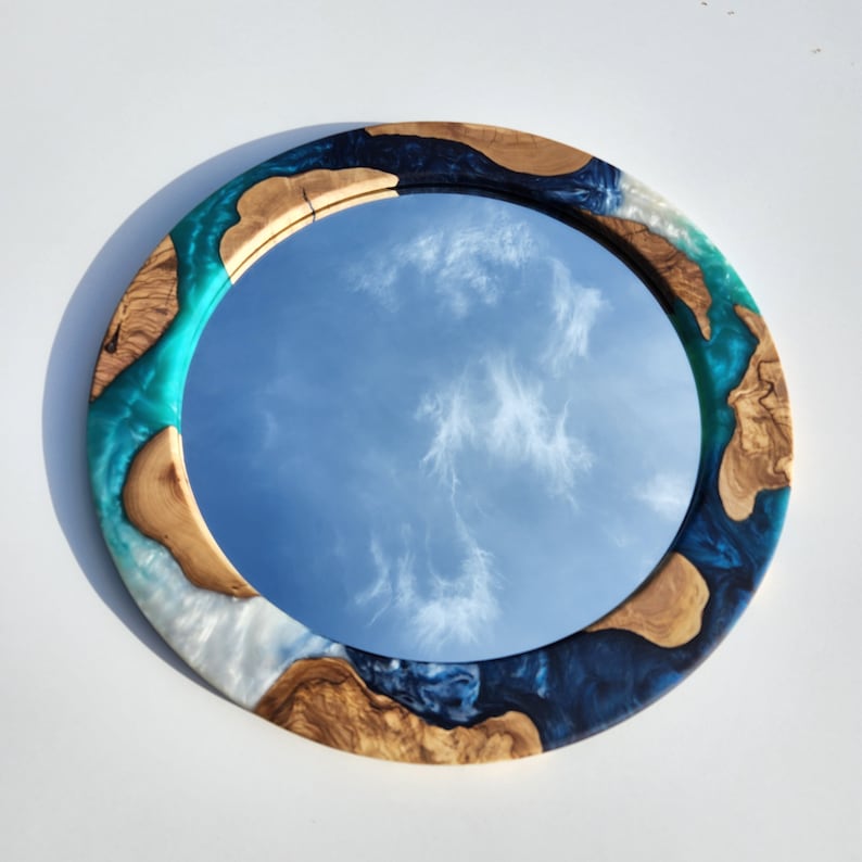 Resin and Olive Wood Round Mirror, Custom Resin And Wooden Mirror. Wooden Mirror, Rustic Mirror, made to Order mirror Round Mirror