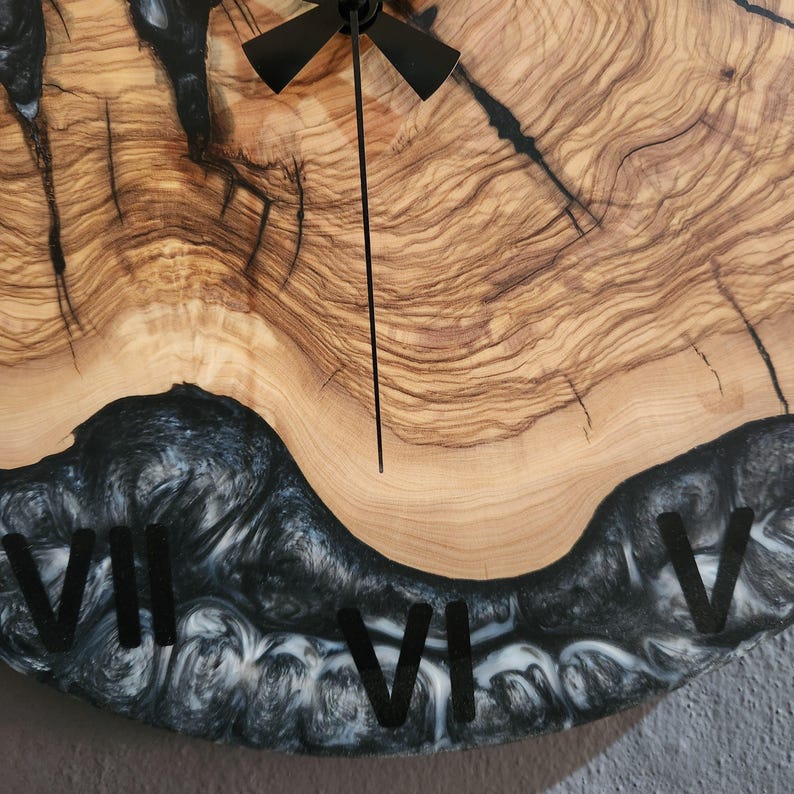 Black and White Epoxy Wall Clock, Custom Made Resin & Olive Wood Wall Clock, Made to order Epoxy and Olive Wood Wall Clock, Live Edge Clock